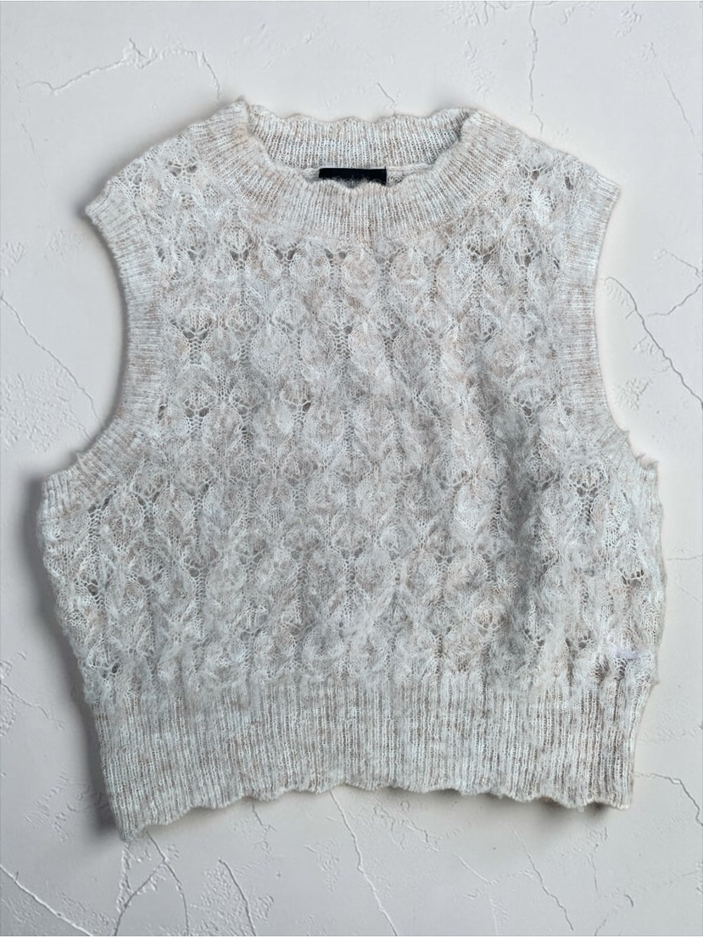 MAJORELLE Revolve Lynda Open Knit Sweater Vest medium